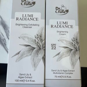 Cleaner - moisturizer and toner from Farmasi